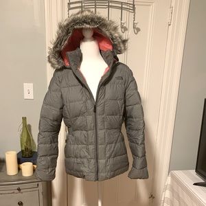 North Face Size L Goose Down Jacket Gray